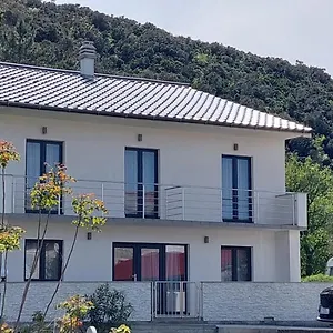 Cecilija , Supetarska Draga Kroatien